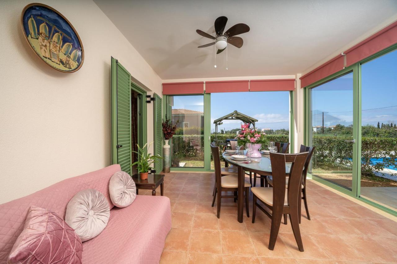 Monambeles Villas Svoronata Dış mekan fotoğraf