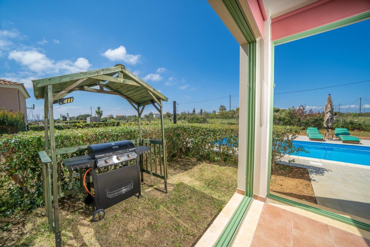 Monambeles Villas Svoronata Dış mekan fotoğraf