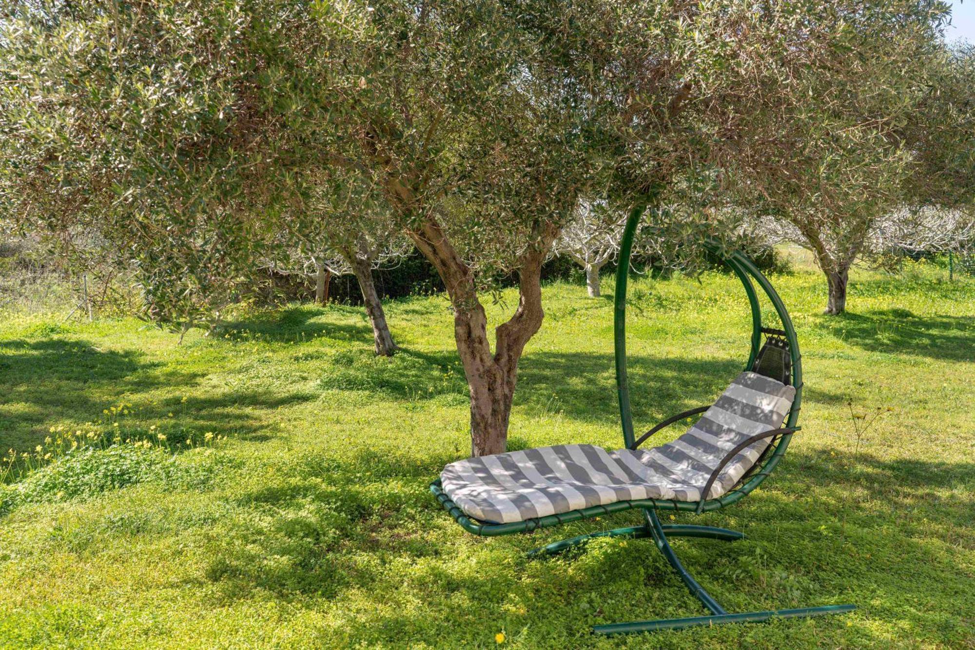 Monambeles Villas Svoronata Dış mekan fotoğraf