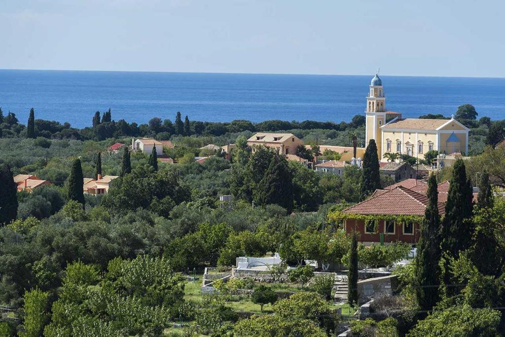 Monambeles Villas Svoronata Dış mekan fotoğraf